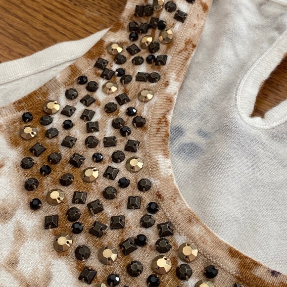 Cache Tanktop - Picture 5 of 11